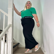 Charger l'image dans la galerie, Blouse détail dentelle verte