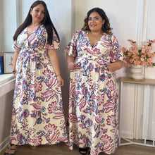 Charger l'image dans la galerie, Robe longue écrue romance florale