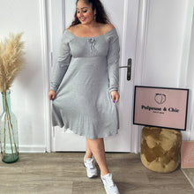 Charger l'image dans la galerie, Robe côtelée patineuse grise - CRÉATION PULPEUSE ET CHIC