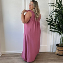 Charger l'image dans la galerie, Robe longue bretelles à noeud rose