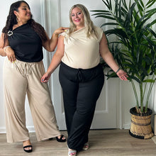 Charger l'image dans la galerie, Top beige à boucle dorée