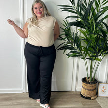 Charger l'image dans la galerie, Top beige à boucle dorée