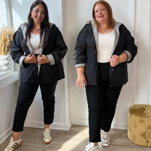 Charger l'image dans la galerie, Veste imperméable à carreaux noir