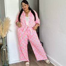 Charger l'image dans la galerie, Pantalon à rayures et imprimé coeur