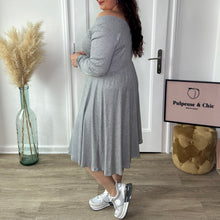 Charger l'image dans la galerie, Robe côtelée patineuse grise - CRÉATION PULPEUSE ET CHIC