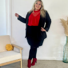 Charger l'image dans la galerie, Jupe courte droite noire portefeuille