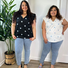 Charger l'image dans la galerie, Blouse à marguerites en coton blanche