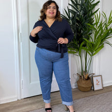 Charger l'image dans la galerie, Pantalon effet jean mom clair en coton