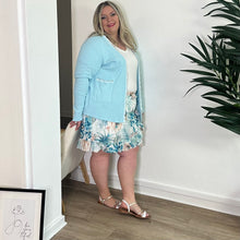 Charger l'image dans la galerie, Gilet vert d’eau à bordure dorée en coton