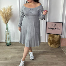 Charger l'image dans la galerie, Robe côtelée patineuse grise - CRÉATION PULPEUSE ET CHIC