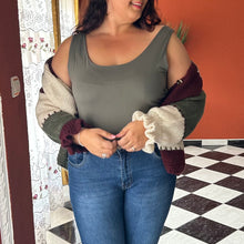 Charger l'image dans la galerie, Débardeur avec doublure poitrine intégrée kaki