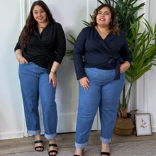 Charger l'image dans la galerie, Pantalon effet jean mom clair en coton
