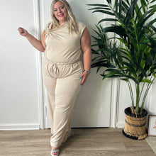 Charger l'image dans la galerie, Top beige à boucle dorée