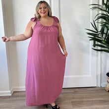 Charger l'image dans la galerie, Robe longue bretelles à noeud rose