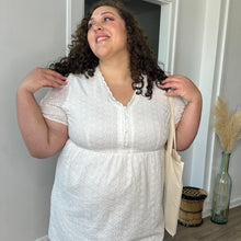 Charger l'image dans la galerie, Robe courte brodée blanche en coton