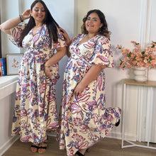 Charger l'image dans la galerie, Robe longue écrue romance florale