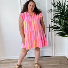 Charger l&#39;image dans la galerie, Robe courte rayée rose en gaze de coton
