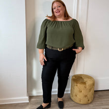 Charger l'image dans la galerie, Blouse à épaules dénudées kaki
