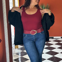 Charger l&#39;image dans la galerie, Débardeur avec doublure poitrine intégrée bordeaux/rouge
