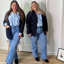 Charger l'image dans la galerie, Chemisier coeur bleu - réassort prévu activez l’alerte
