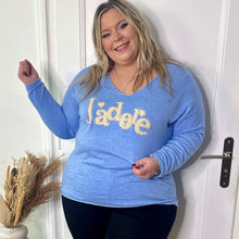 Charger l'image dans la galerie, Pull j’adore bleu ciel

