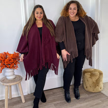 Charger l&#39;image dans la galerie, Cape oversize marron

