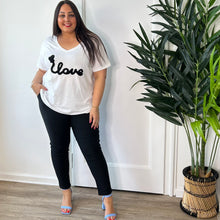 Charger l&#39;image dans la galerie, T-shirt love noir en coton - ÉDITION LIMITÉE
