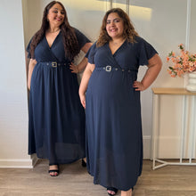 Charger l'image dans la galerie, ⁠Robe longue chic marine col plissé
