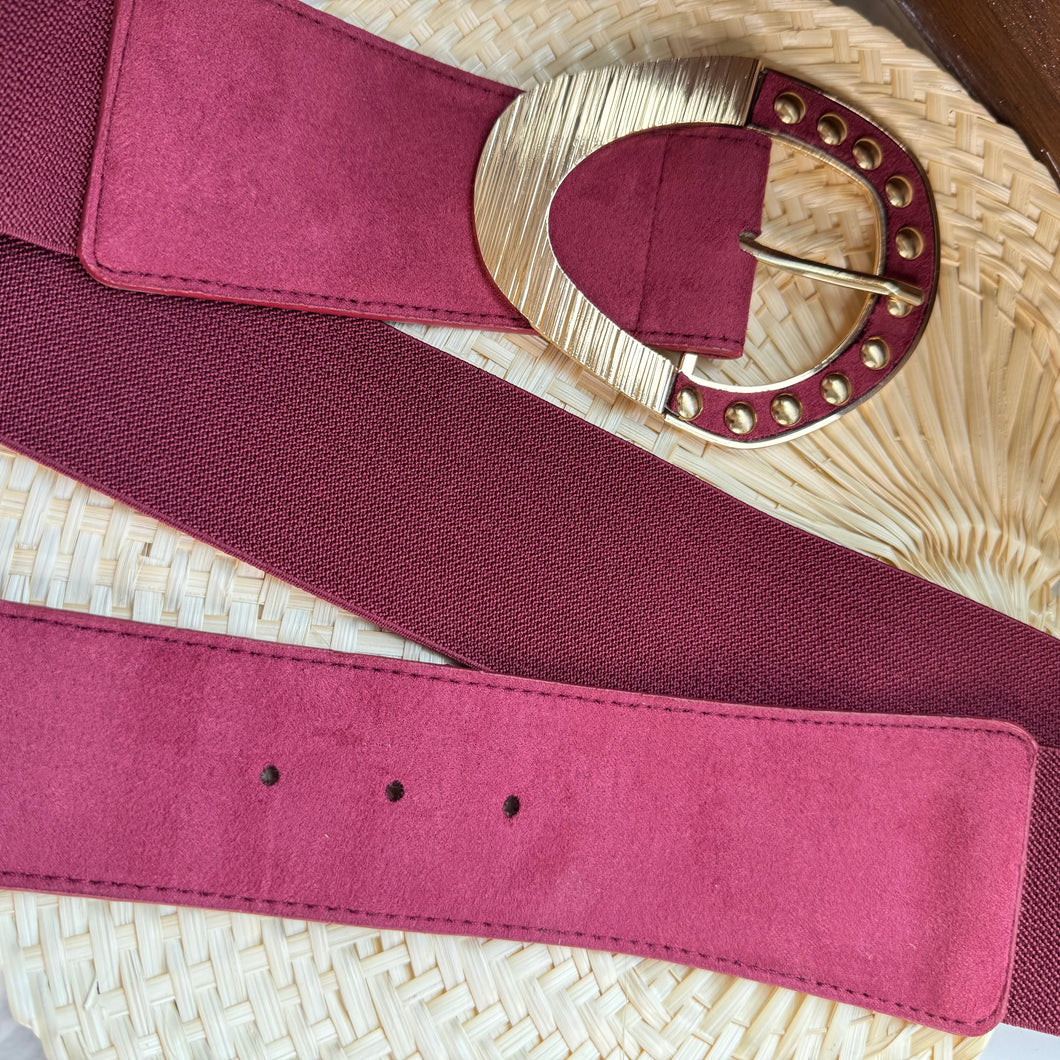 Ceinture effet daim boucle cloutée