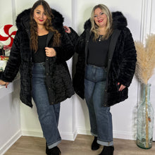 Charger l'image dans la galerie, Veste réversible doudoune et fourrure
