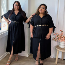 Charger l'image dans la galerie, Robe chemise noire - EN ÉDITION LIMITÉE
