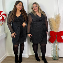 Charger l'image dans la galerie, Robe brillante argentée chic - DISPONIBLE EN COULEUR MARINE
