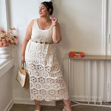 Charger l'image dans la galerie, Robe longue crochet beige en coton

