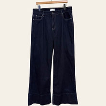 Charger l'image dans la galerie, Jean avec ourlet large et revers cousu - réassort prévu activez l’alerte
