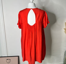 Charger l&#39;image dans la galerie, Robe-short rouge/corail
